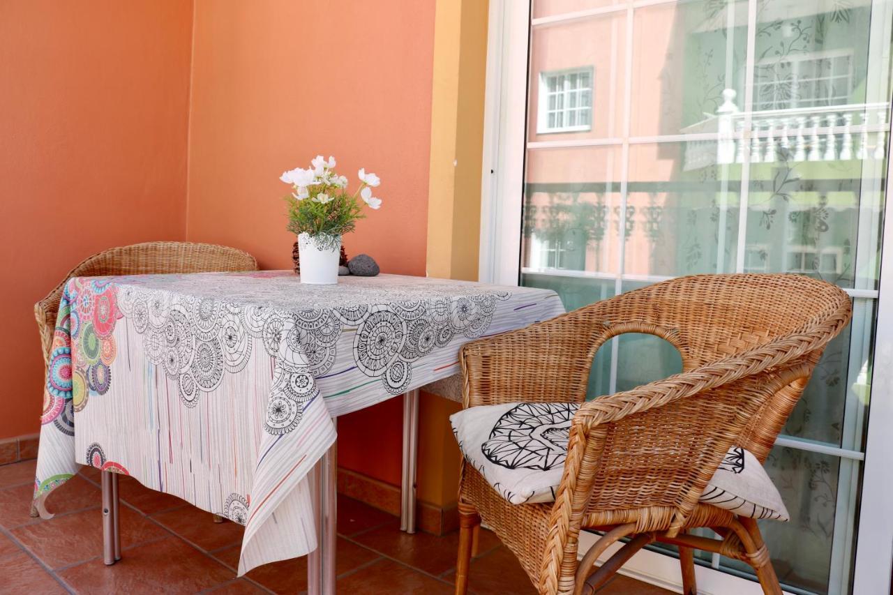 Casa Blanca , Nahe Am Strand , Wifi Frei Guia de Isora  Luaran gambar