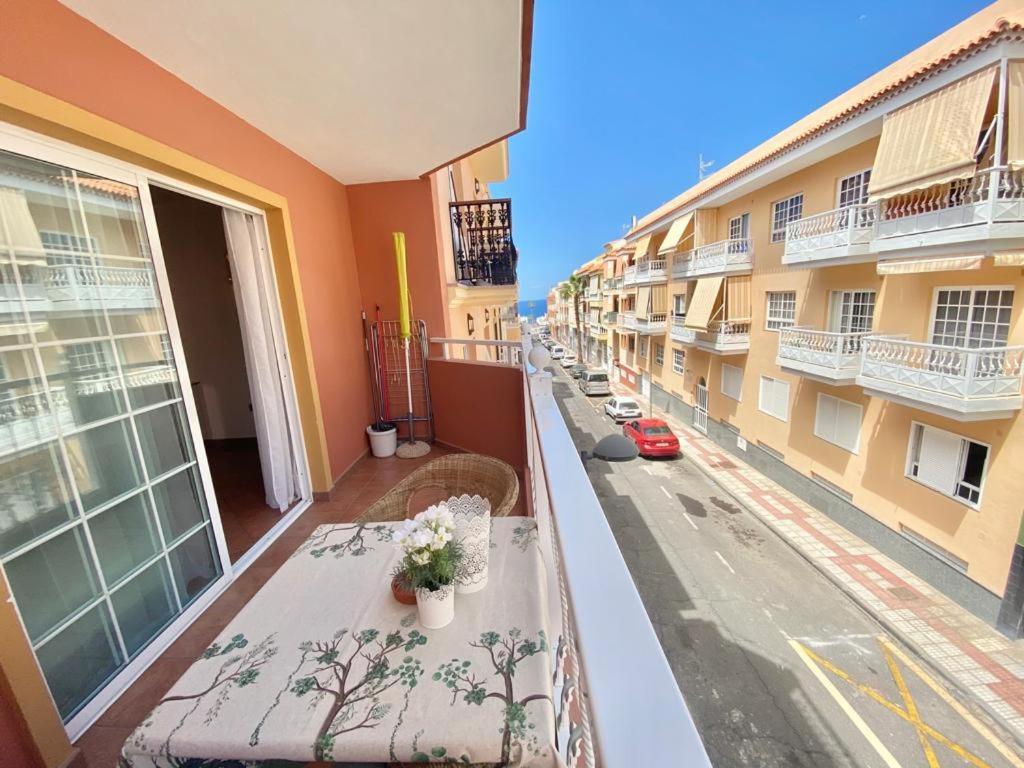 Casa Blanca , Nahe Am Strand , Wifi Frei Guia de Isora  Luaran gambar