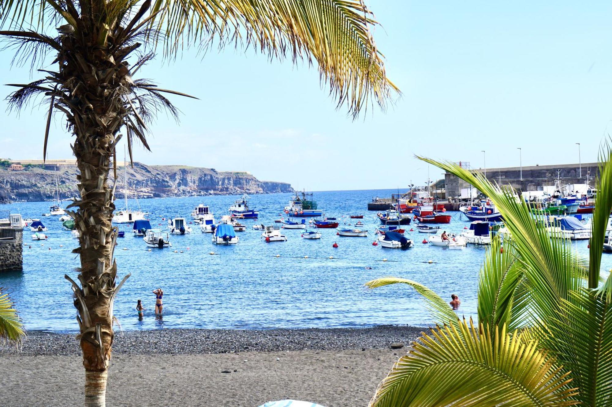 Casa Blanca , Nahe Am Strand , Wifi Frei Guia de Isora  Luaran gambar
